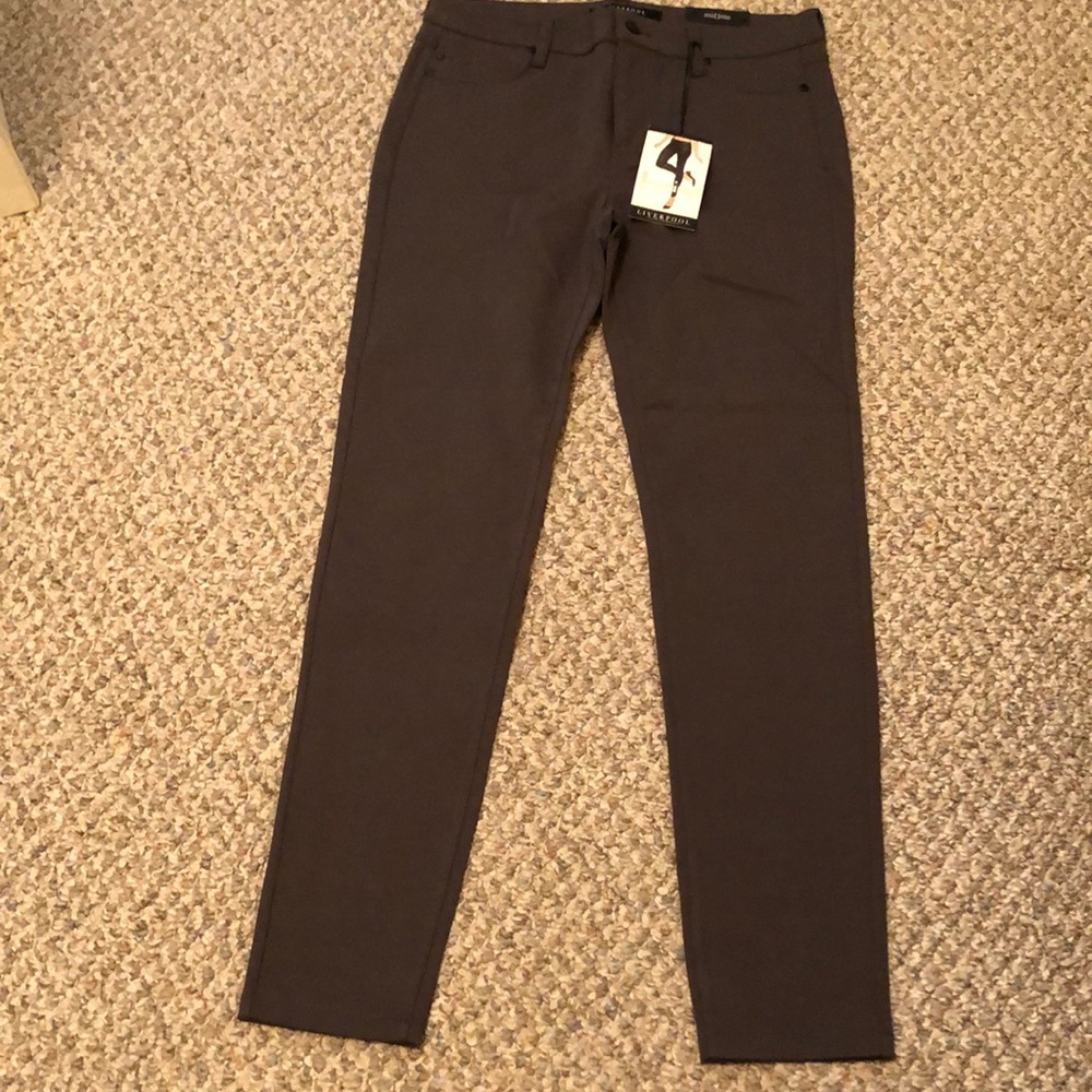 Liverpool Leggings